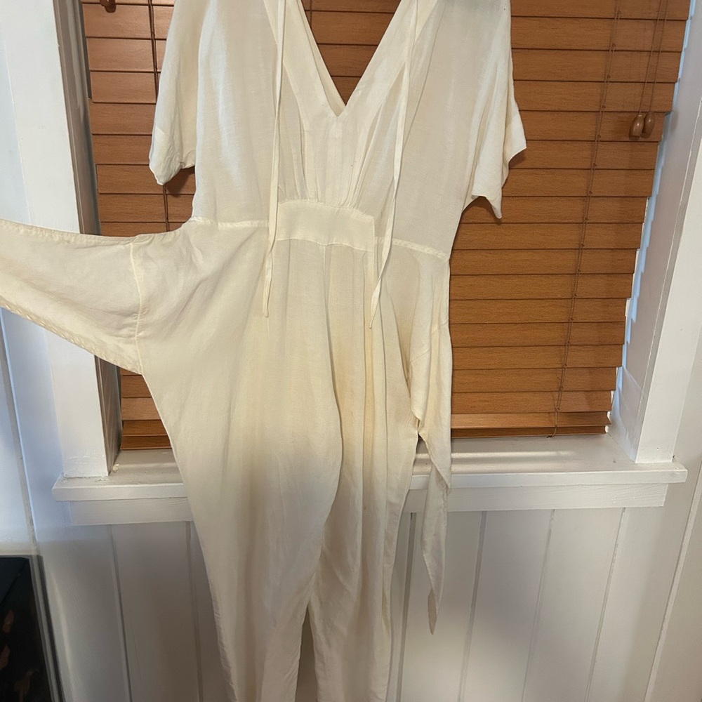FP Linen - Elegant Cream Tie-Front Jumpsuit - Picture 5 of 5
